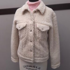 Levi’s Sherpa Trucker Teddy Jacket NWOT
